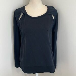 Cozy Sweatshirt with peep hole shoulders